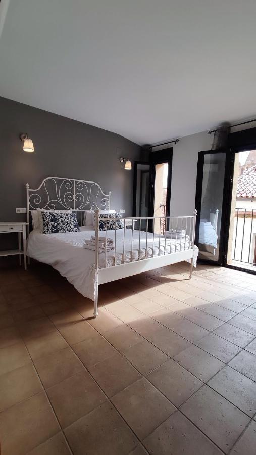 Apartament Turisticos Encanto Caces