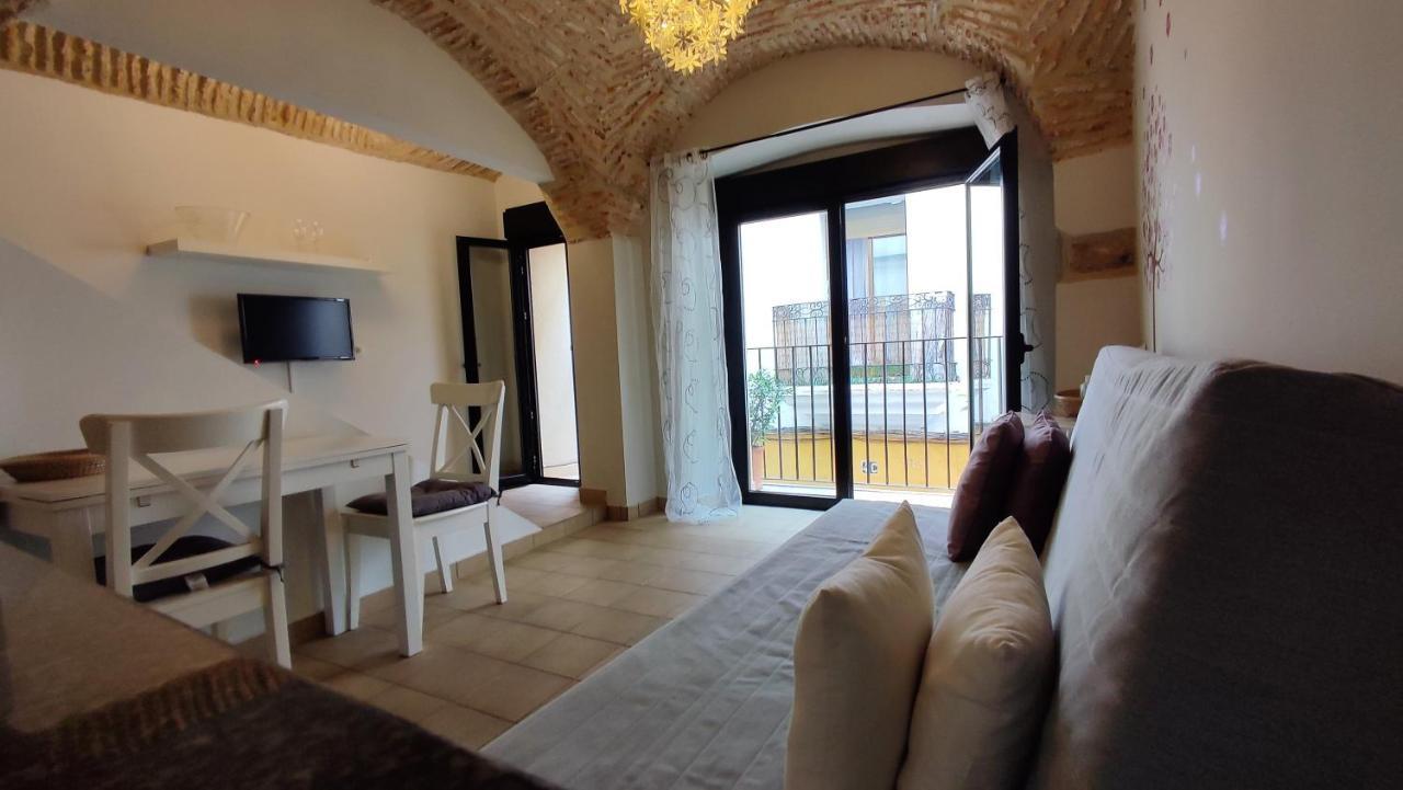 Apartament Turisticos Encanto Caces
