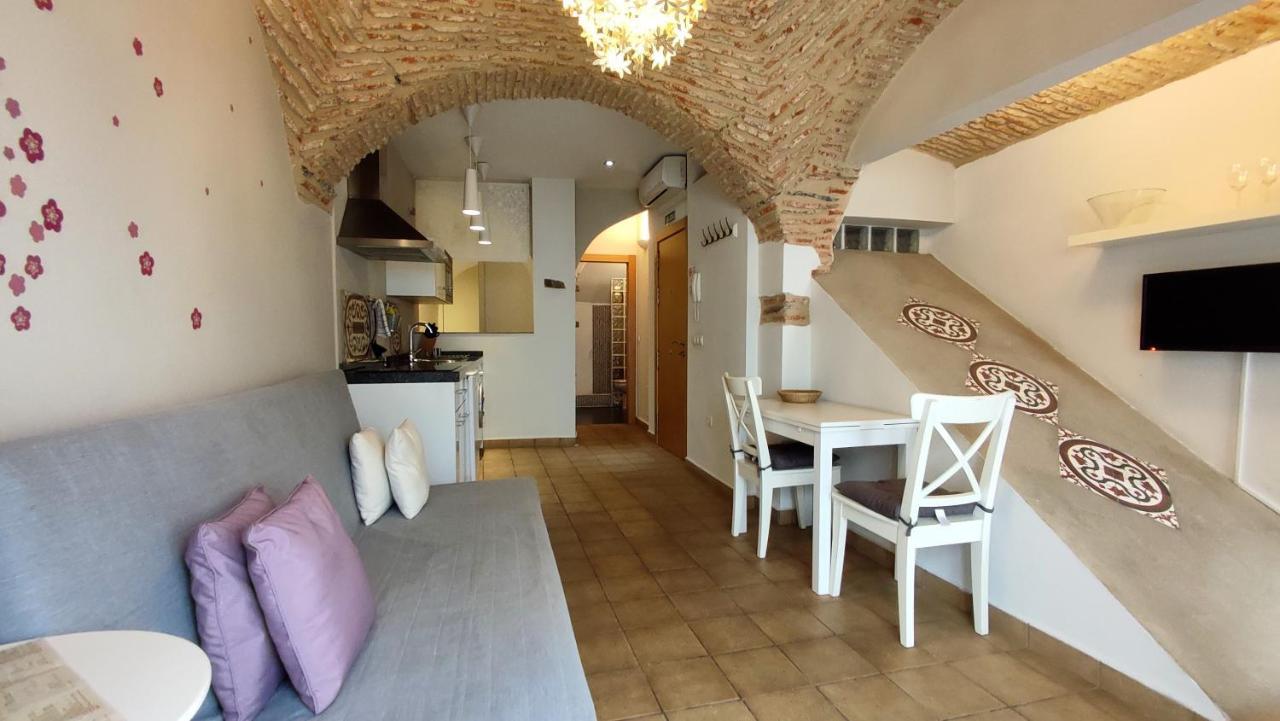 Apartament Turisticos Encanto *